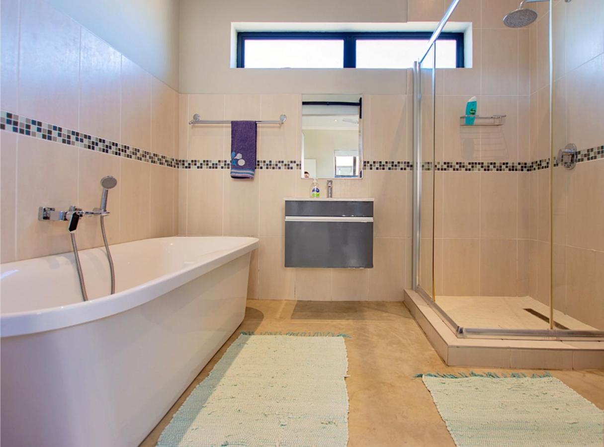 Beach Breakaway Apartment Langebaan Kültér fotó